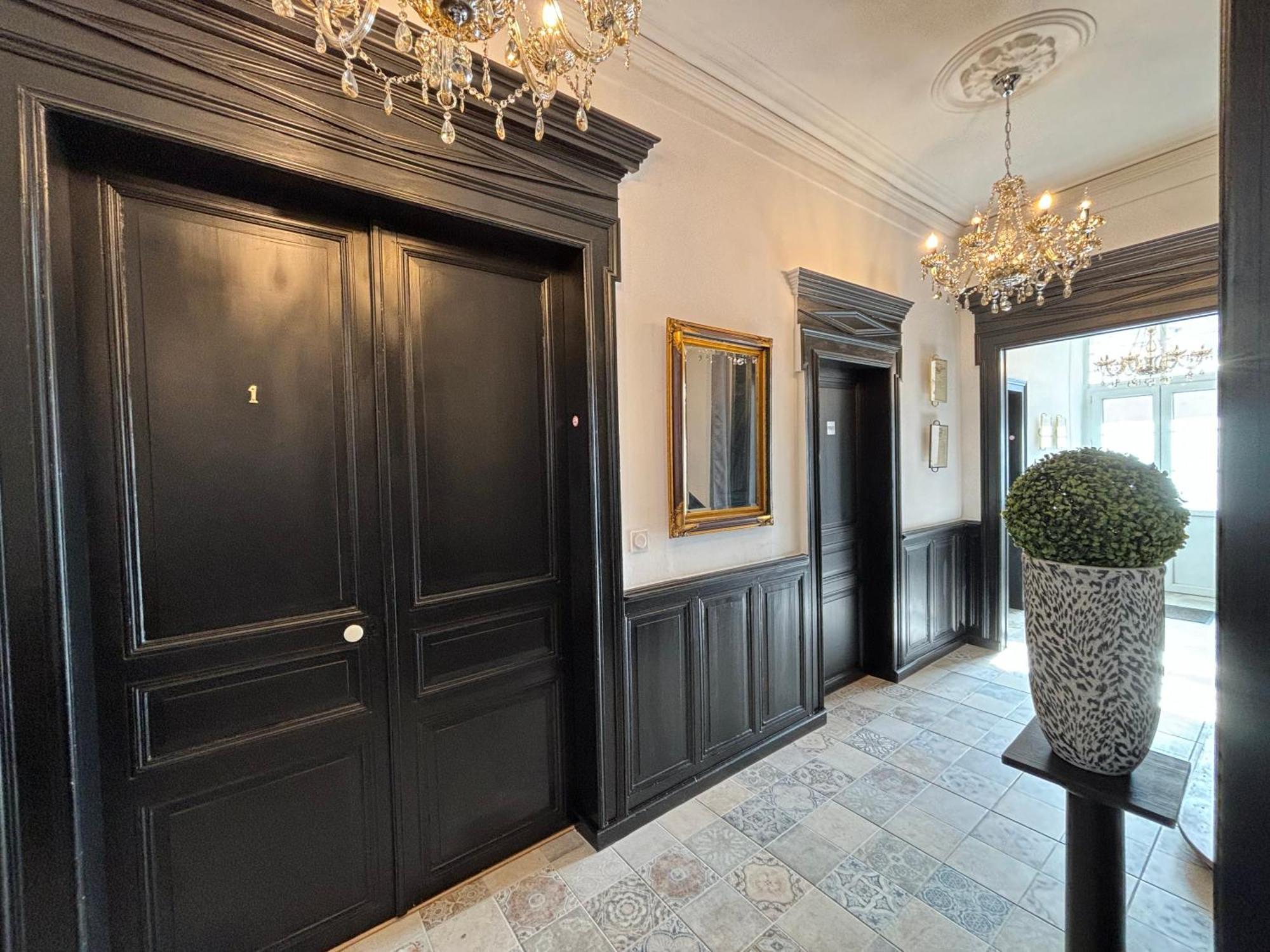 Maison A La Guitarde - Hotel Particulier Hippolyte Châteauroux Екстериор снимка